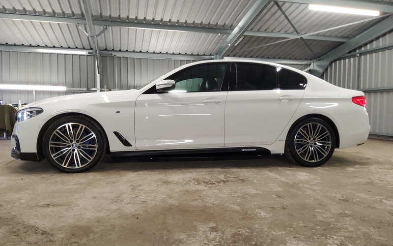 BMW 5 SERIES