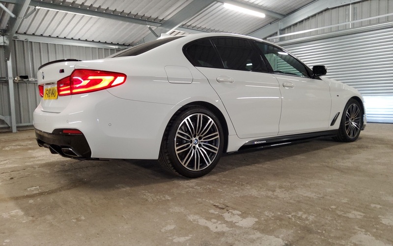 BMW 5 SERIES