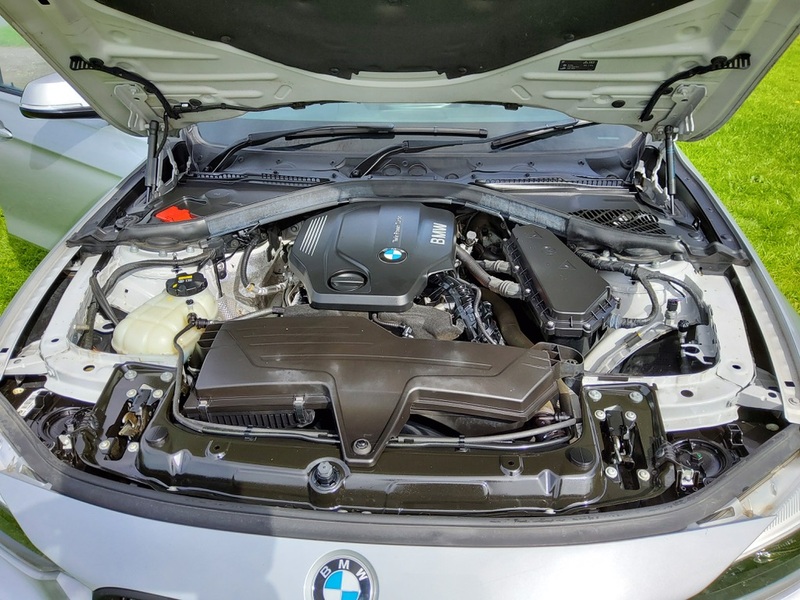 BMW 3 SERIES