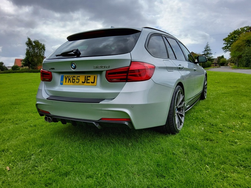 BMW 3 SERIES