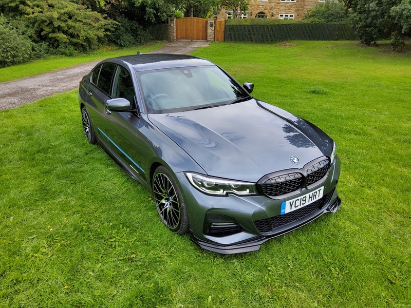 BMW 3 SERIES
