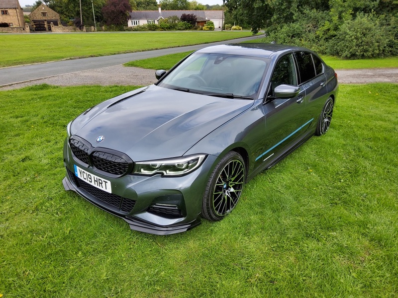 BMW 3 SERIES