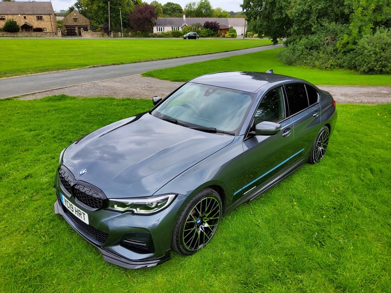 BMW 3 SERIES